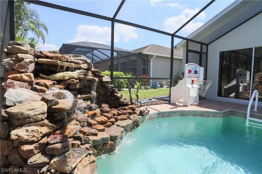 9241 Lanthorn Way Estero FL 33928