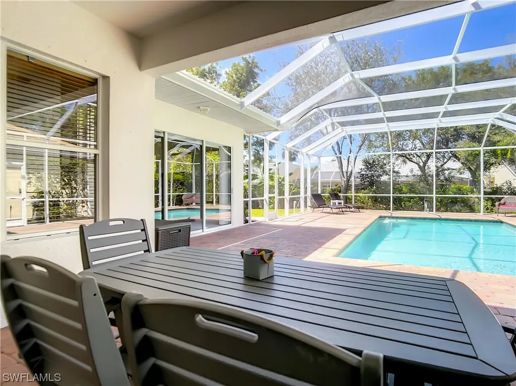 8532 Laurel Lakes Boulevard Naples FL 34119