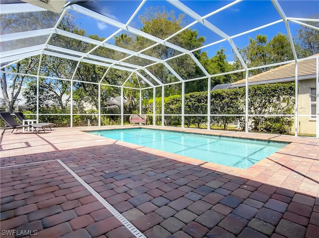 8532 Laurel Lakes Boulevard Naples FL 34119