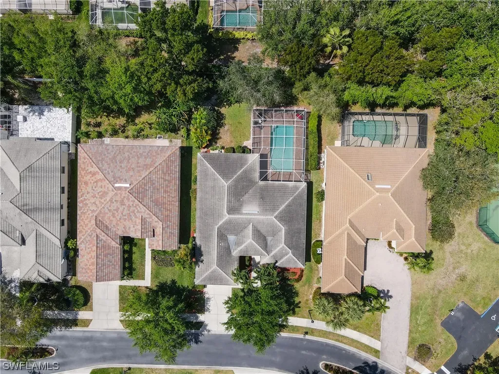 8532 Laurel Lakes Boulevard Naples FL 34119