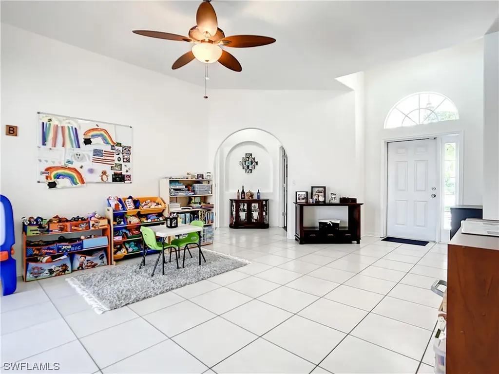 8532 Laurel Lakes Boulevard Naples FL 34119