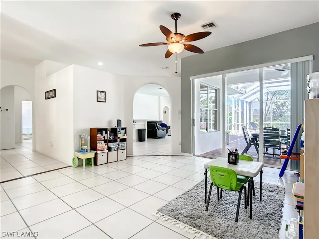 8532 Laurel Lakes Boulevard Naples FL 34119