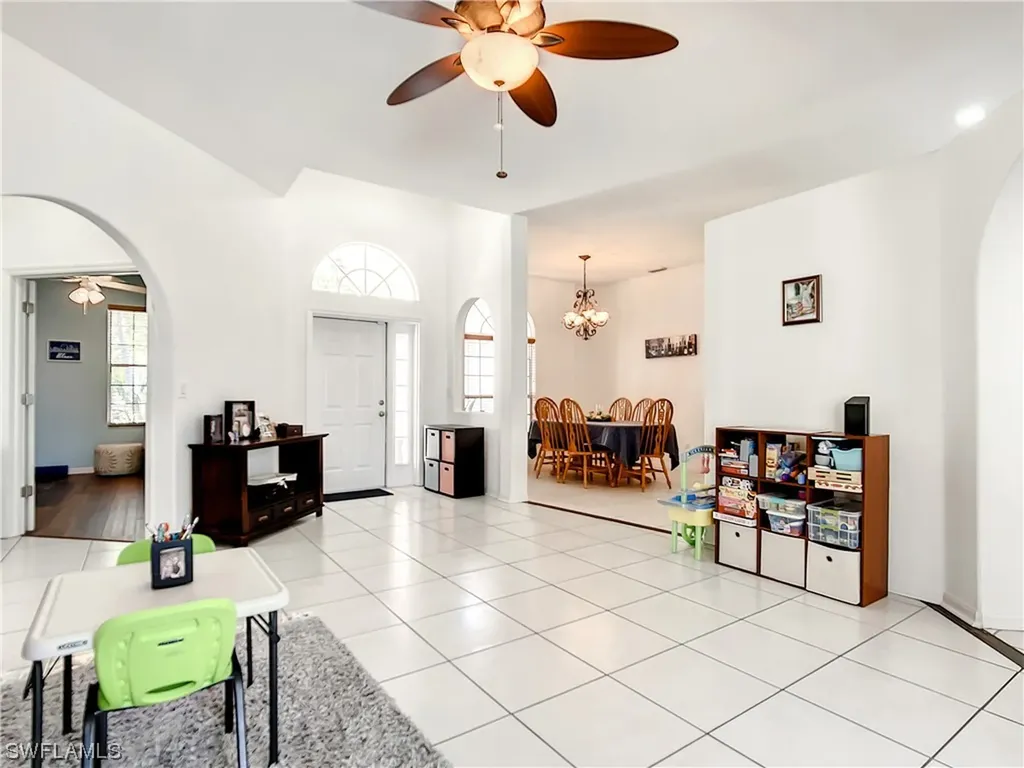 8532 Laurel Lakes Boulevard Naples FL 34119