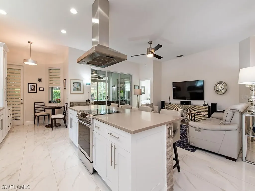 901 Marblehead Drive Naples FL 34104
