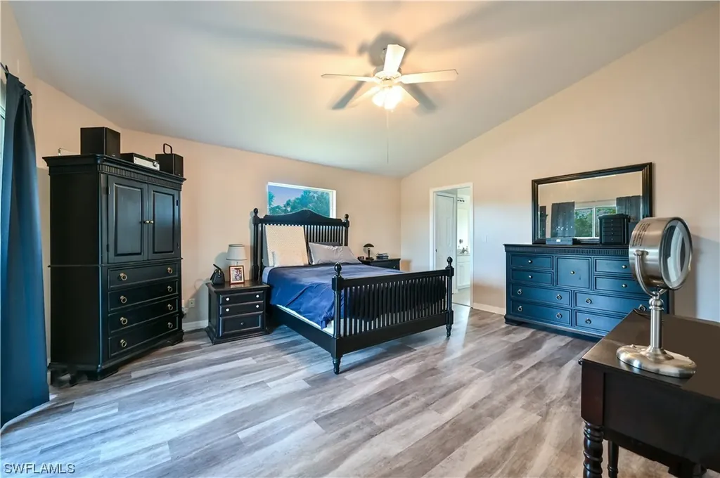 140 20th Street SE Naples FL 34117