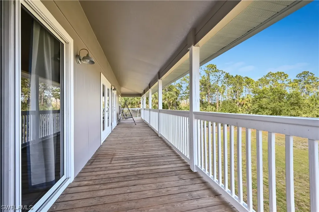 140 20th Street SE Naples FL 34117