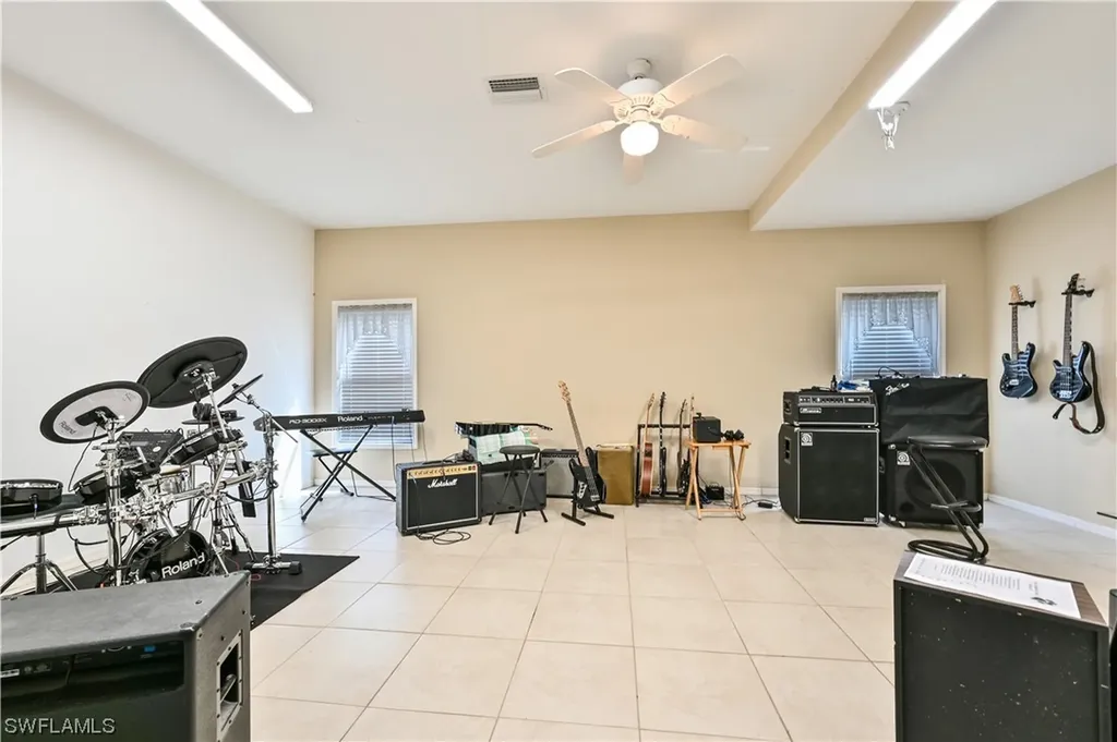 140 20th Street SE Naples FL 34117