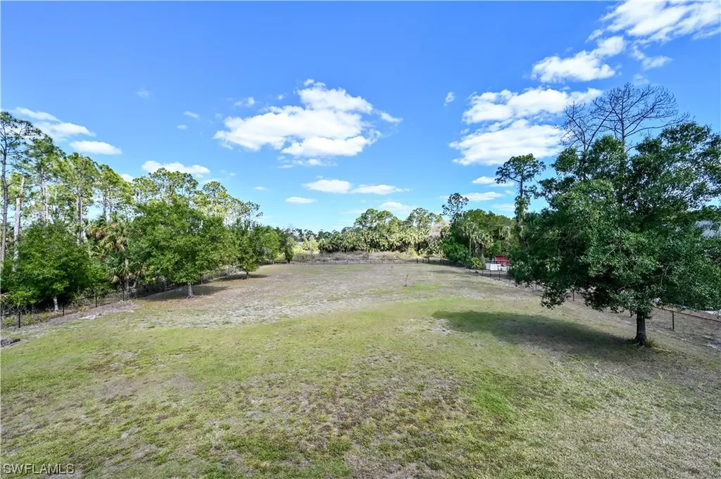 140 20th Street SE Naples FL 34117