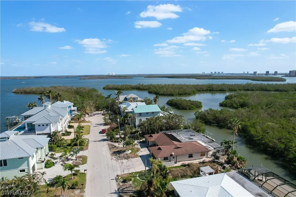 52 Fairview Boulevard Fort Myers Beach FL 33931