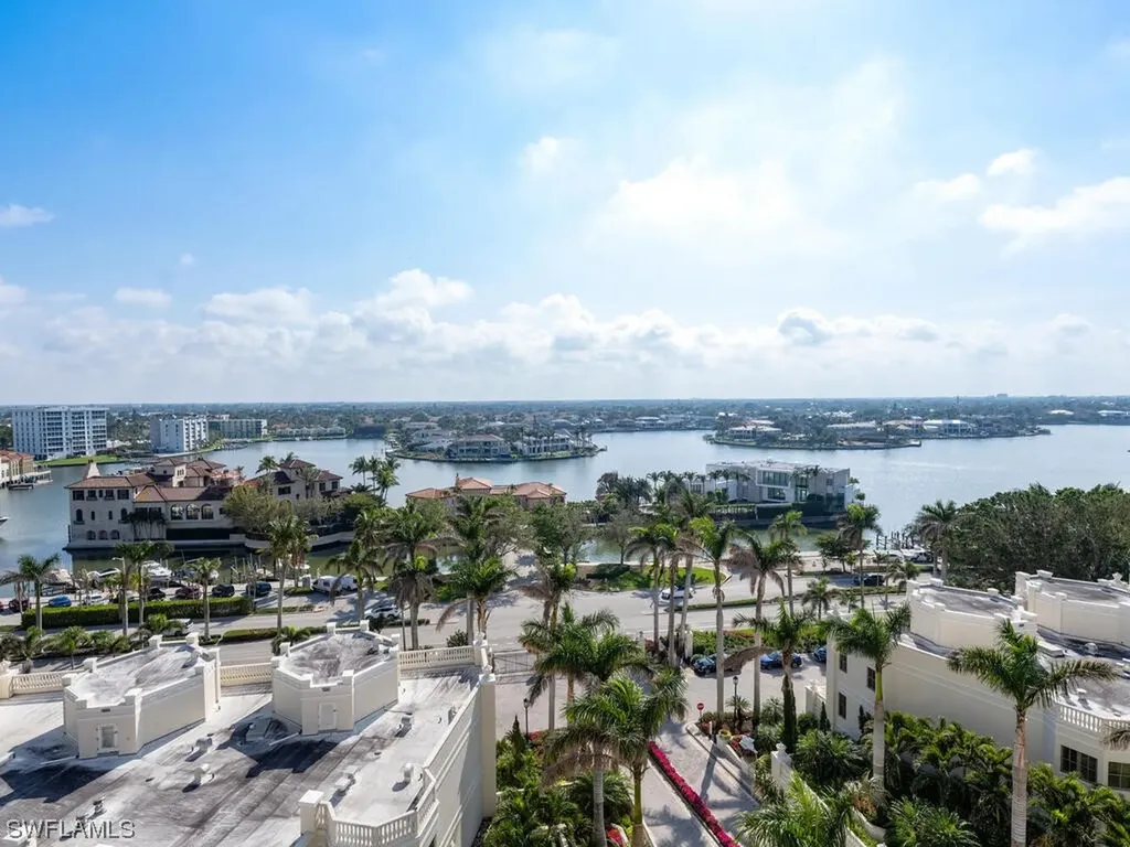 4021 Gulf Shore Boulevard N Naples FL 34103