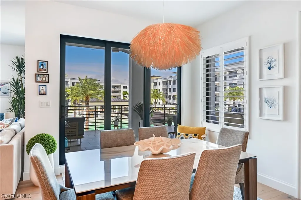 1111 Central Avenue Naples FL 34102
