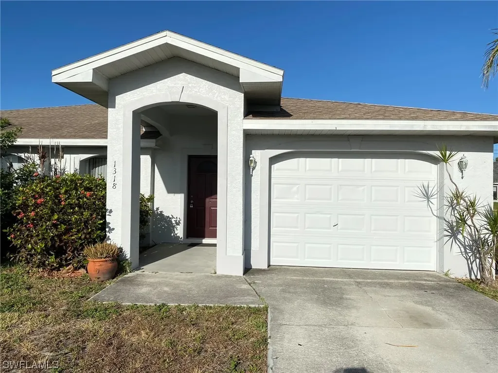 1318 Country Club Boulevard Cape Coral FL 33990