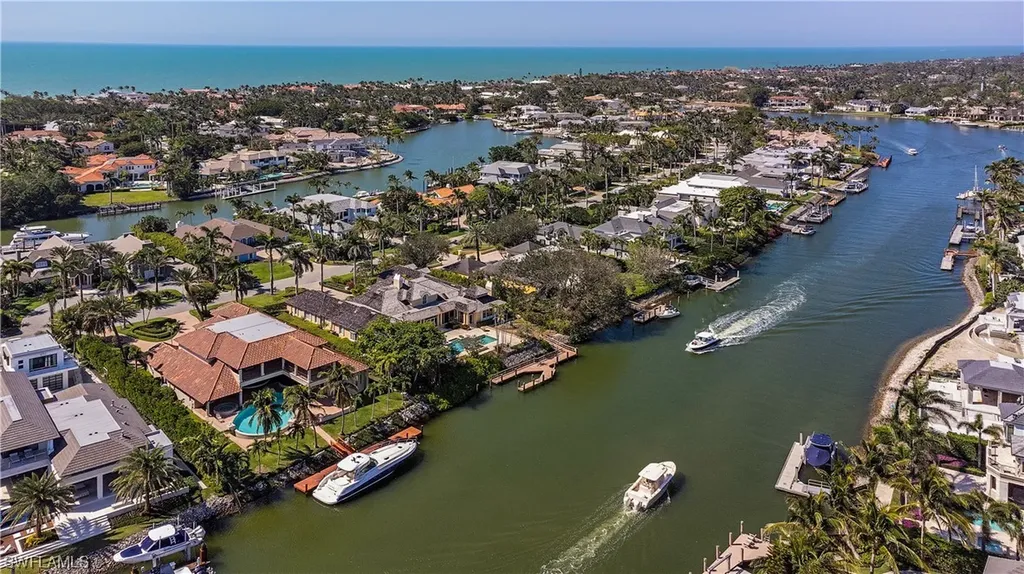 3355 Fort Charles Drive Naples FL 34102