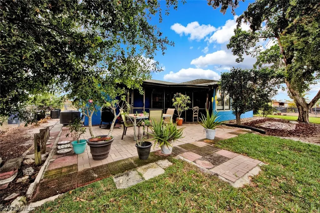 7234 Myrtle Road Fort Myers FL 33967