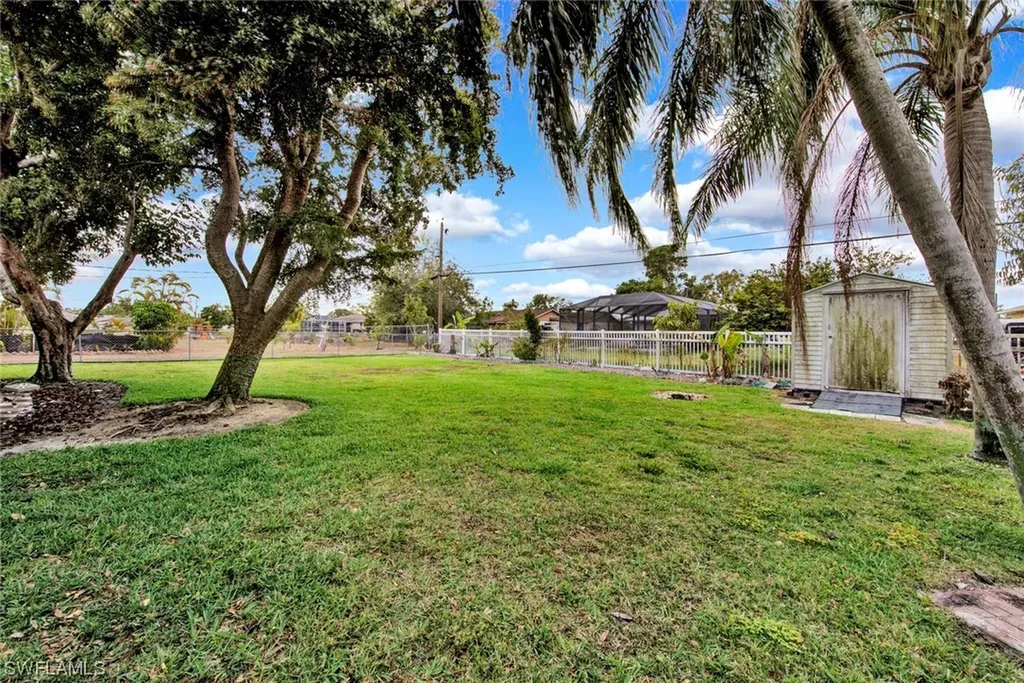 7234 Myrtle Road Fort Myers FL 33967