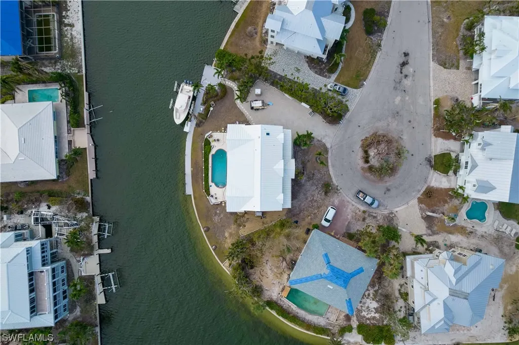 1209 Isabel Drive Sanibel FL 33957