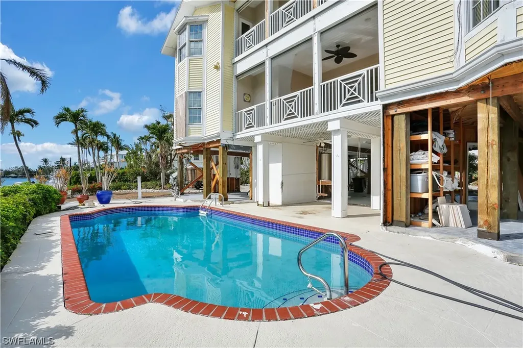 1209 Isabel Drive Sanibel FL 33957