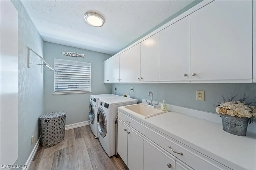 2238 Imperial Golf Course Boulevard Naples FL 34110