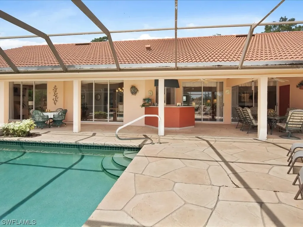687 Henley Drive Naples FL 34104