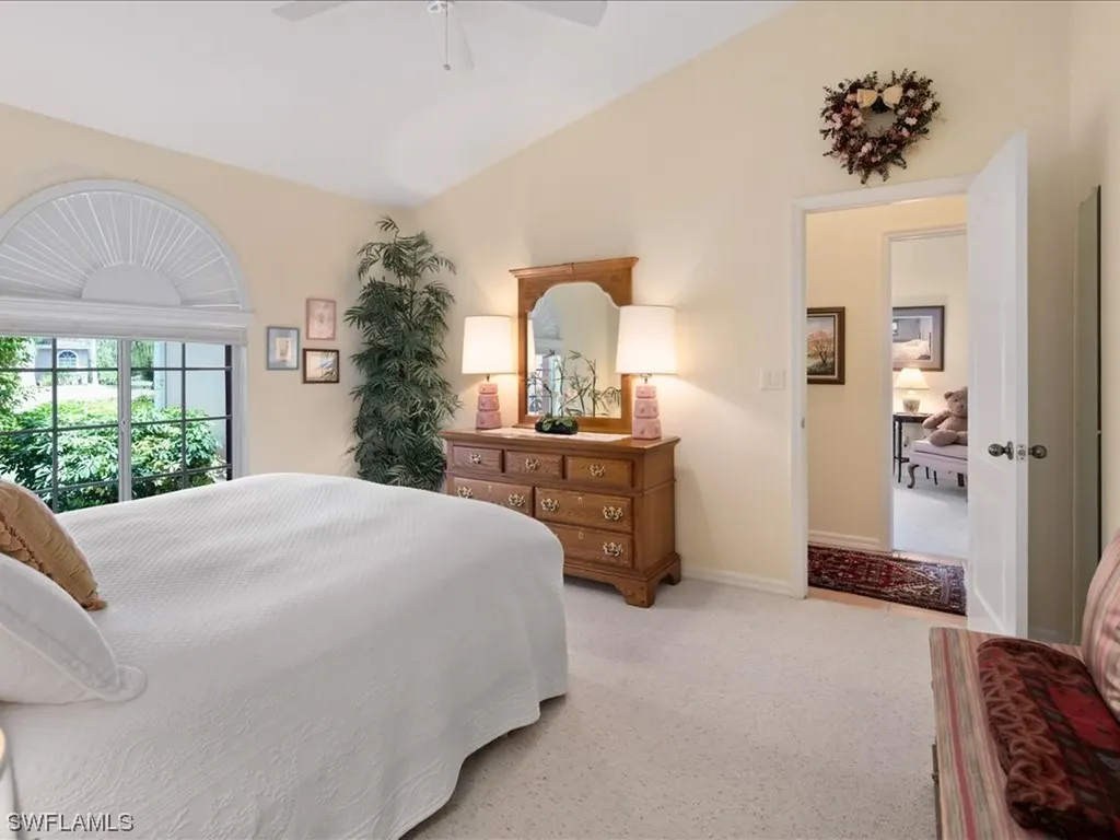 687 Henley Drive Naples FL 34104