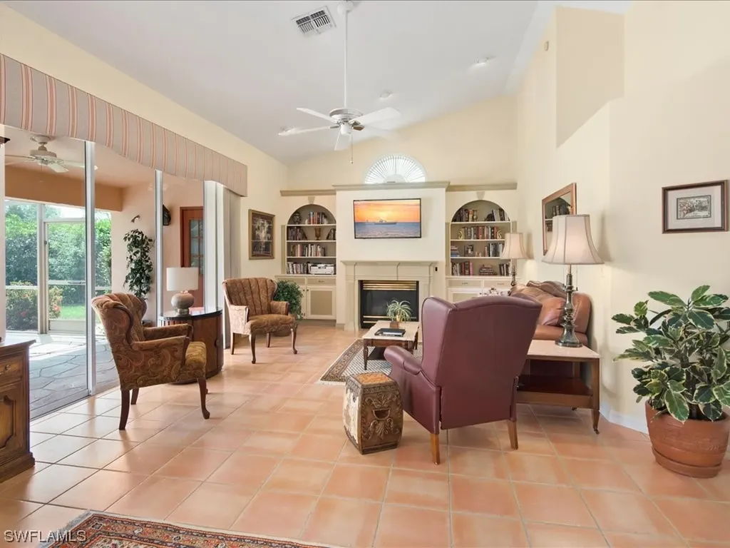 687 Henley Drive Naples FL 34104