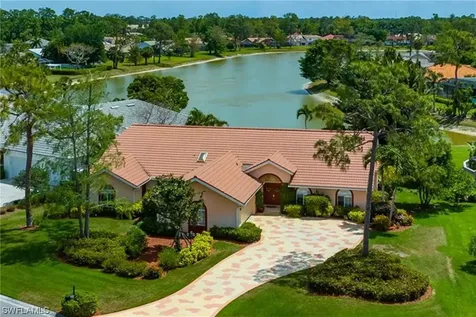 687 Henley Drive Naples FL 34104