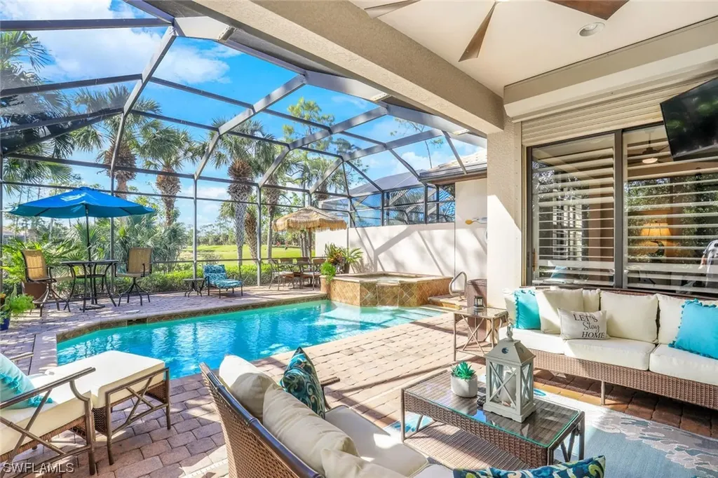 7599 Moorgate Point Way Naples FL 34113