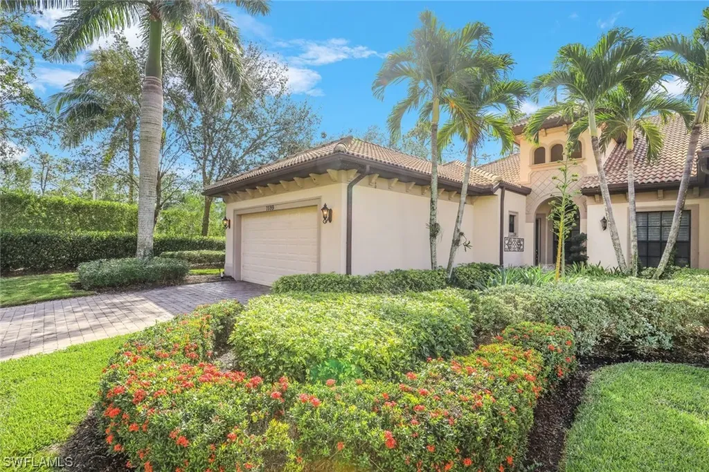 7599 Moorgate Point Way Naples FL 34113