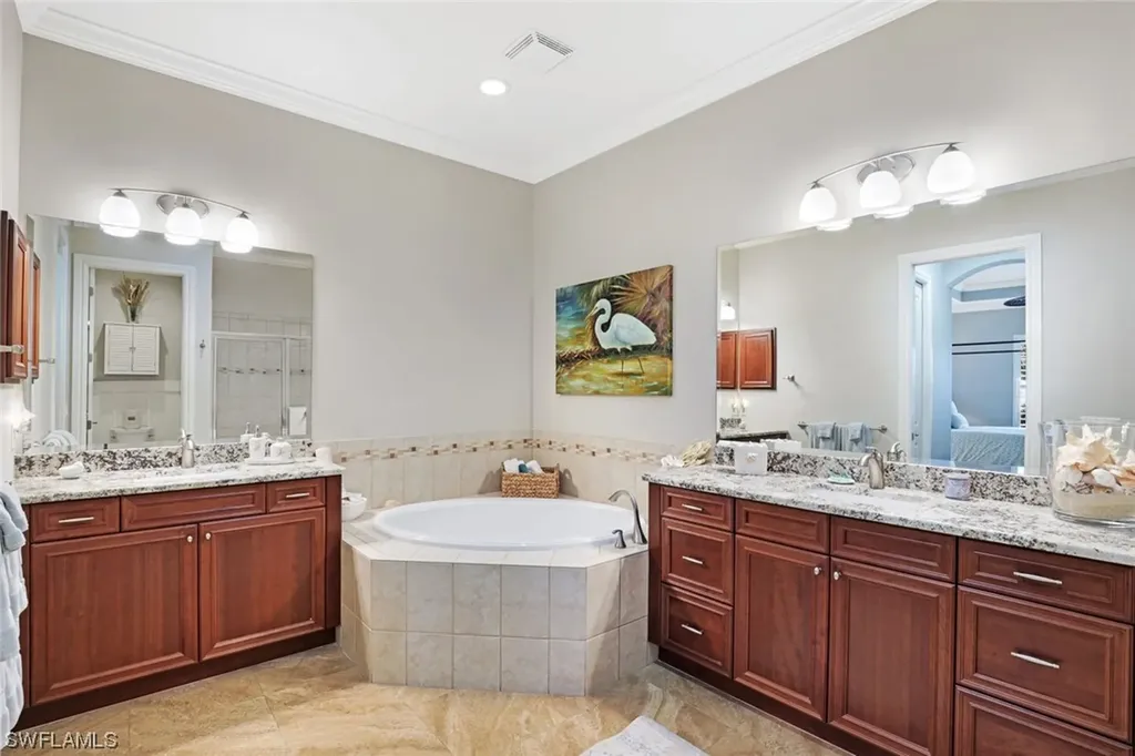 7599 Moorgate Point Way Naples FL 34113