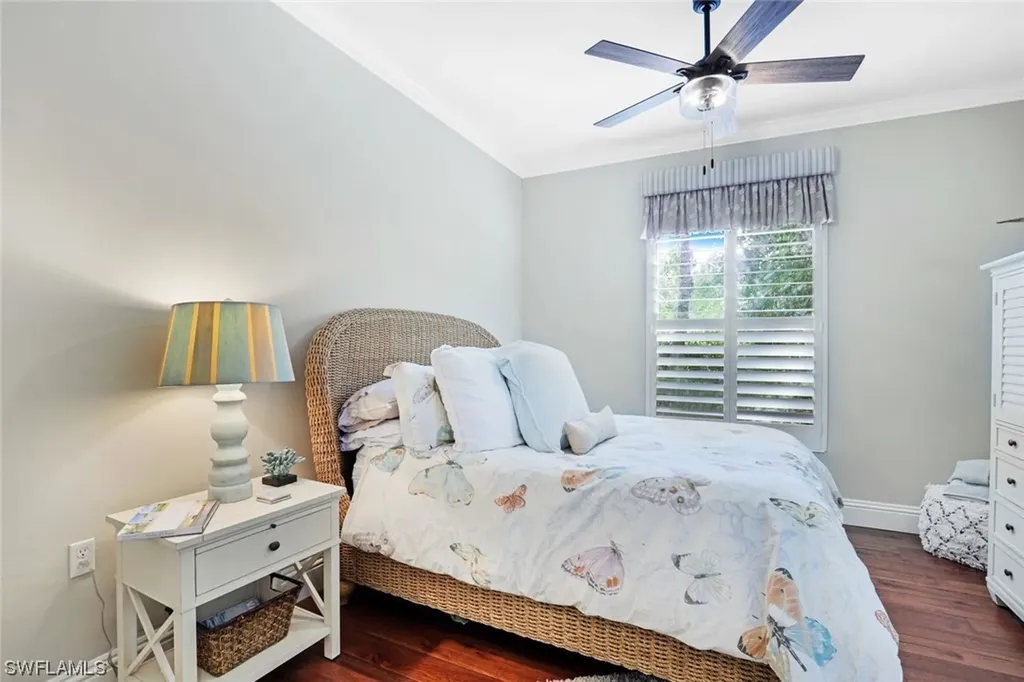 7599 Moorgate Point Way Naples FL 34113