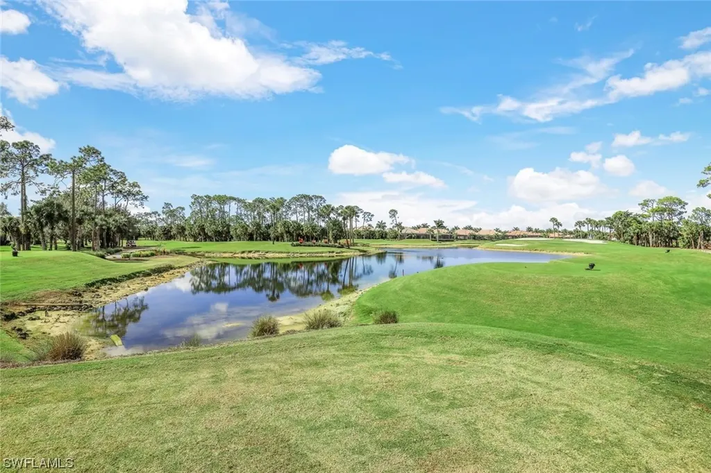 7599 Moorgate Point Way Naples FL 34113