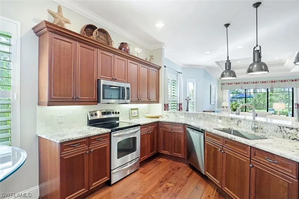 7599 Moorgate Point Way Naples FL 34113