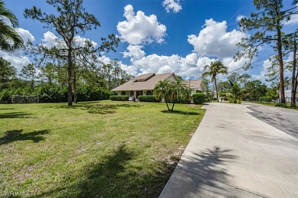 3241 66th Street SW Naples FL 34105