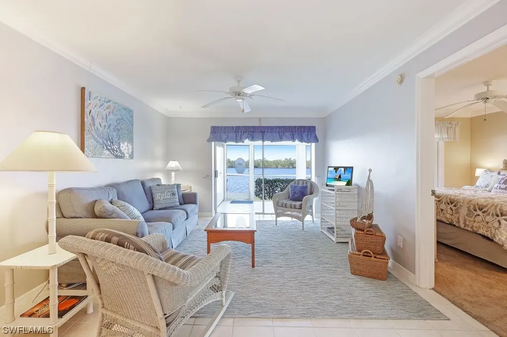 1045 Mainsail Drive Naples FL 34114