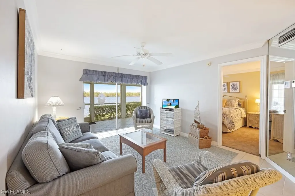 1045 Mainsail Drive Naples FL 34114