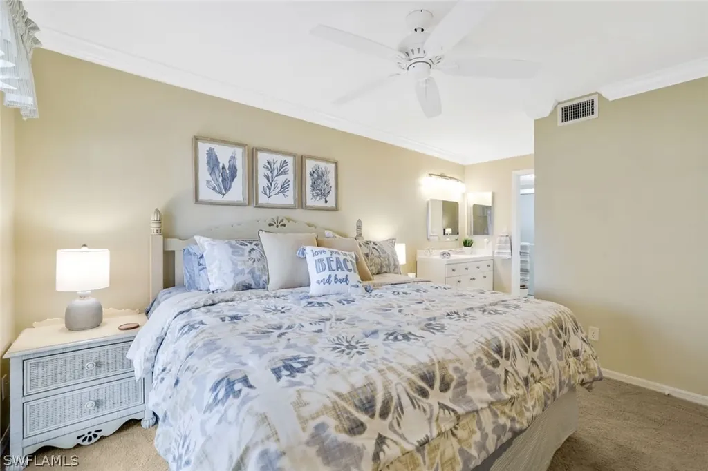 1045 Mainsail Drive Naples FL 34114