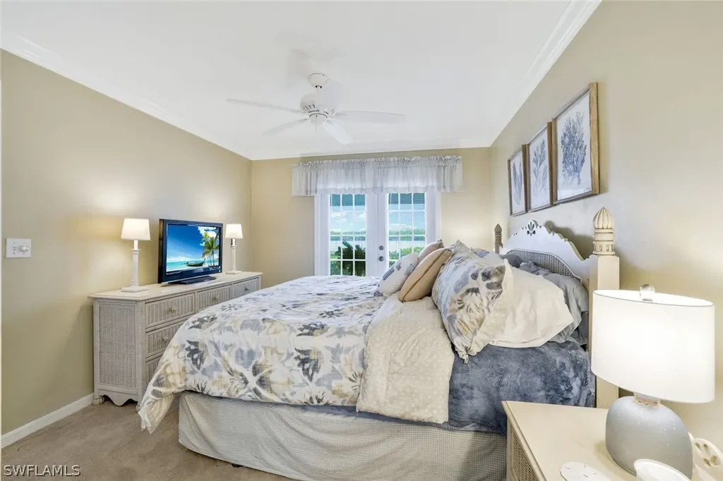 1045 Mainsail Drive Naples FL 34114