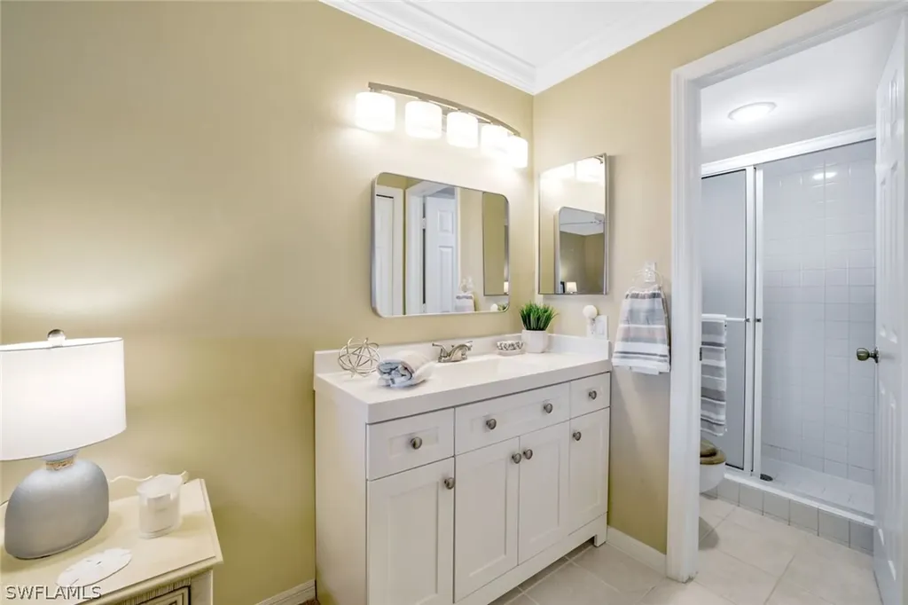 1045 Mainsail Drive Naples FL 34114