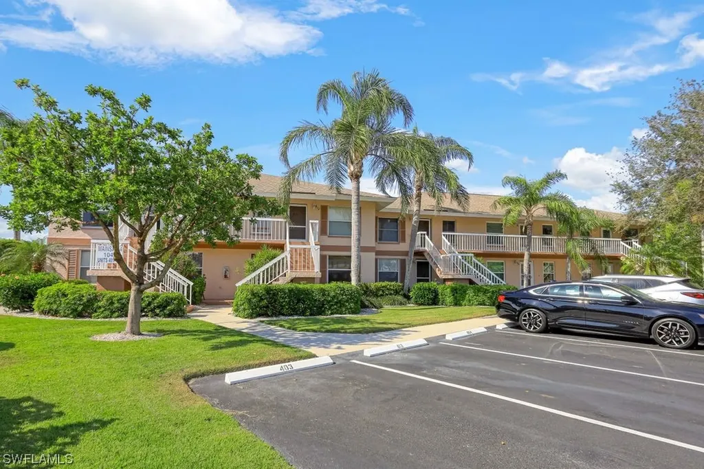 1045 Mainsail Drive Naples FL 34114