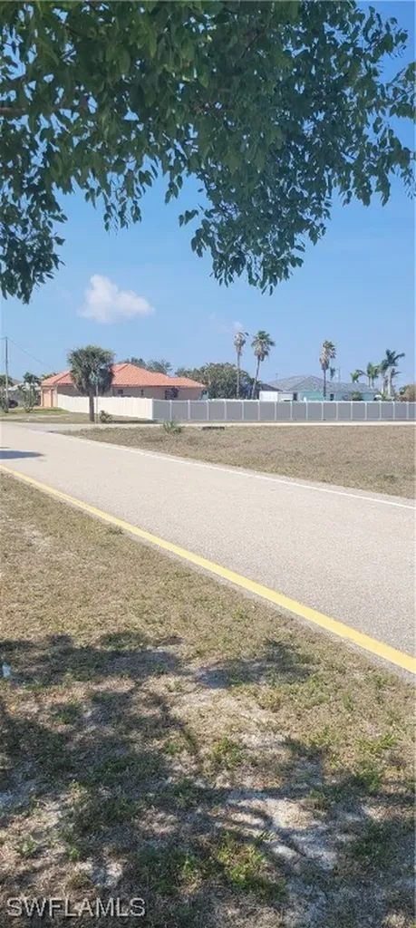 3201 NW 41st Place Cape Coral FL 33993