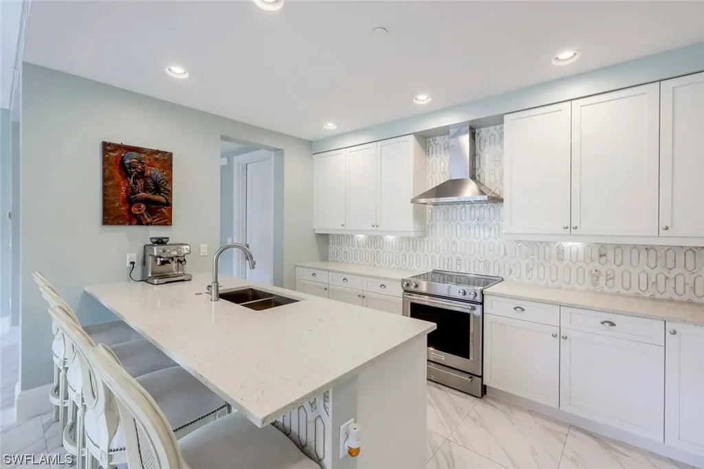 1035 3rd Avenue S Naples FL 34102