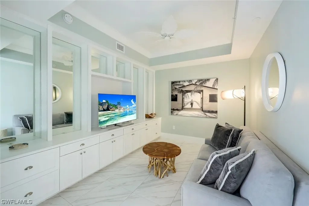 1035 3rd Avenue S Naples FL 34102
