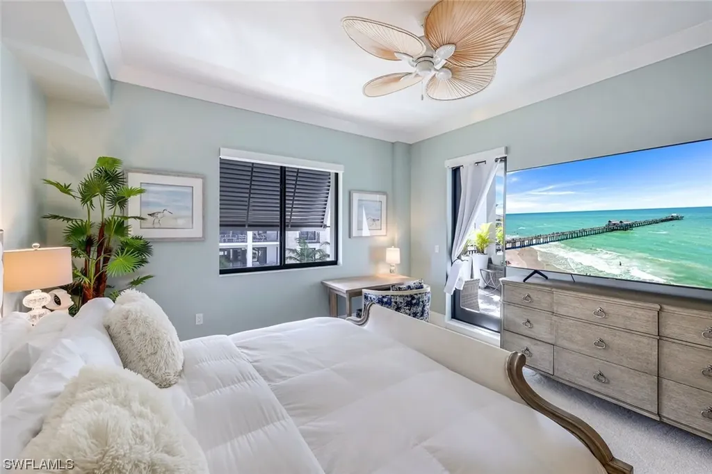 1035 3rd Avenue S Naples FL 34102