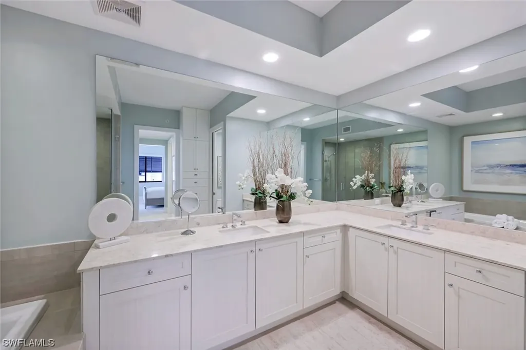 1035 3rd Avenue S Naples FL 34102