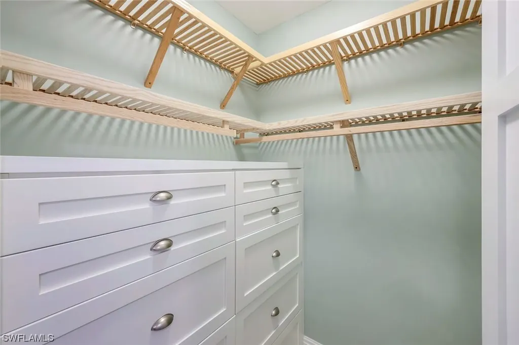 1035 3rd Avenue S Naples FL 34102