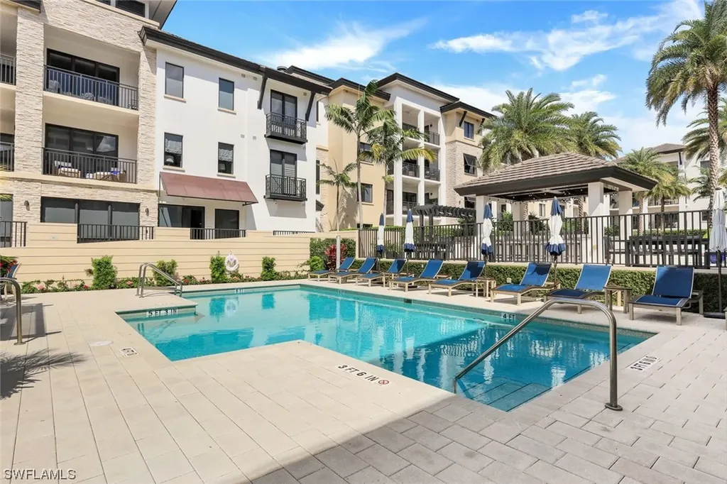 1035 3rd Avenue S Naples FL 34102
