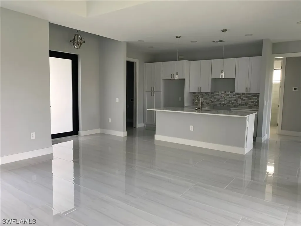 3303 16th Street SW Lehigh Acres FL 33976