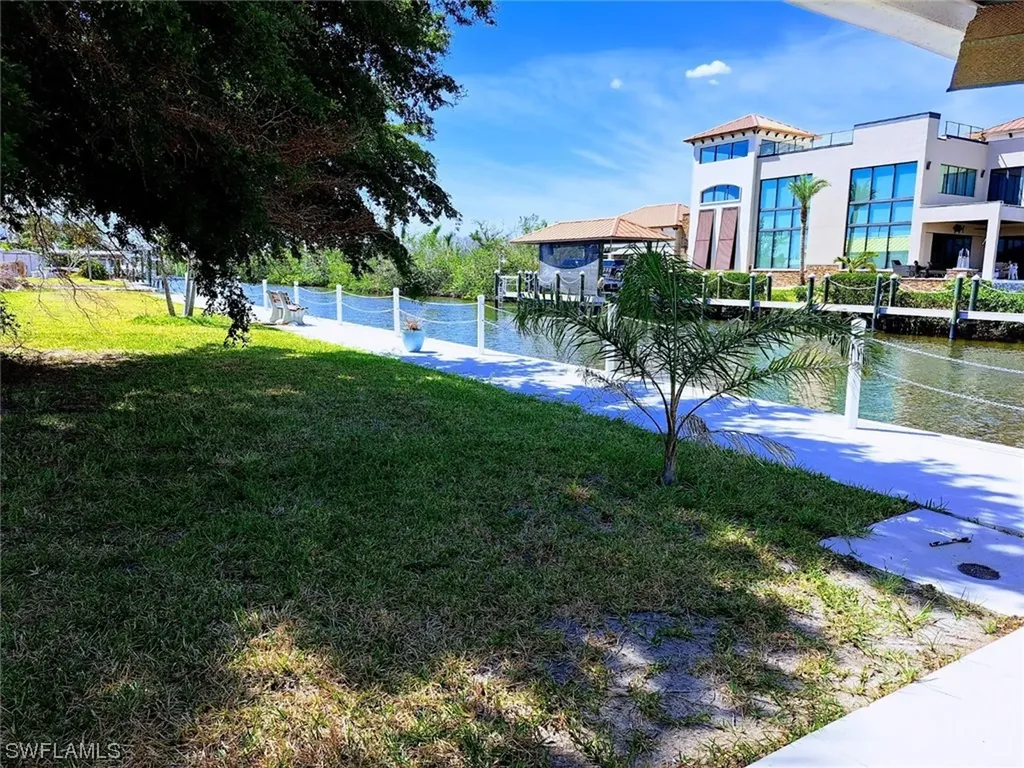 2832 Eighth Avenue St. James City FL 33956