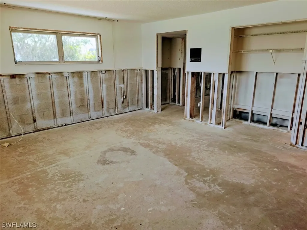 2832 Eighth Avenue St. James City FL 33956