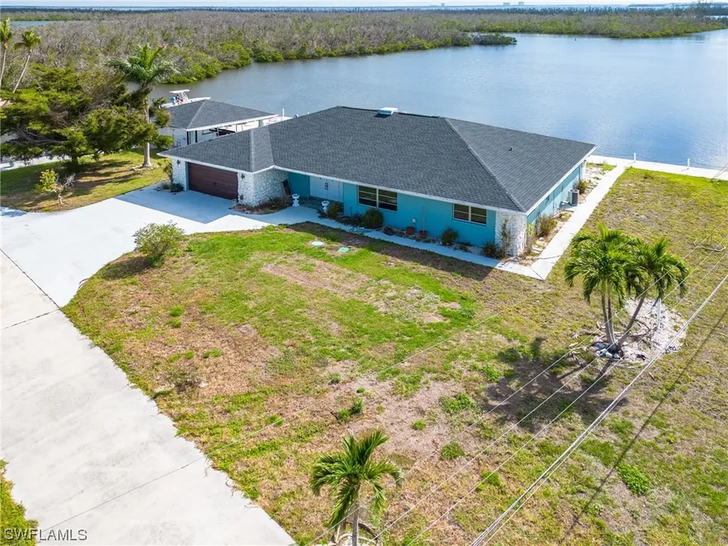 2832 Eighth Avenue St. James City FL 33956